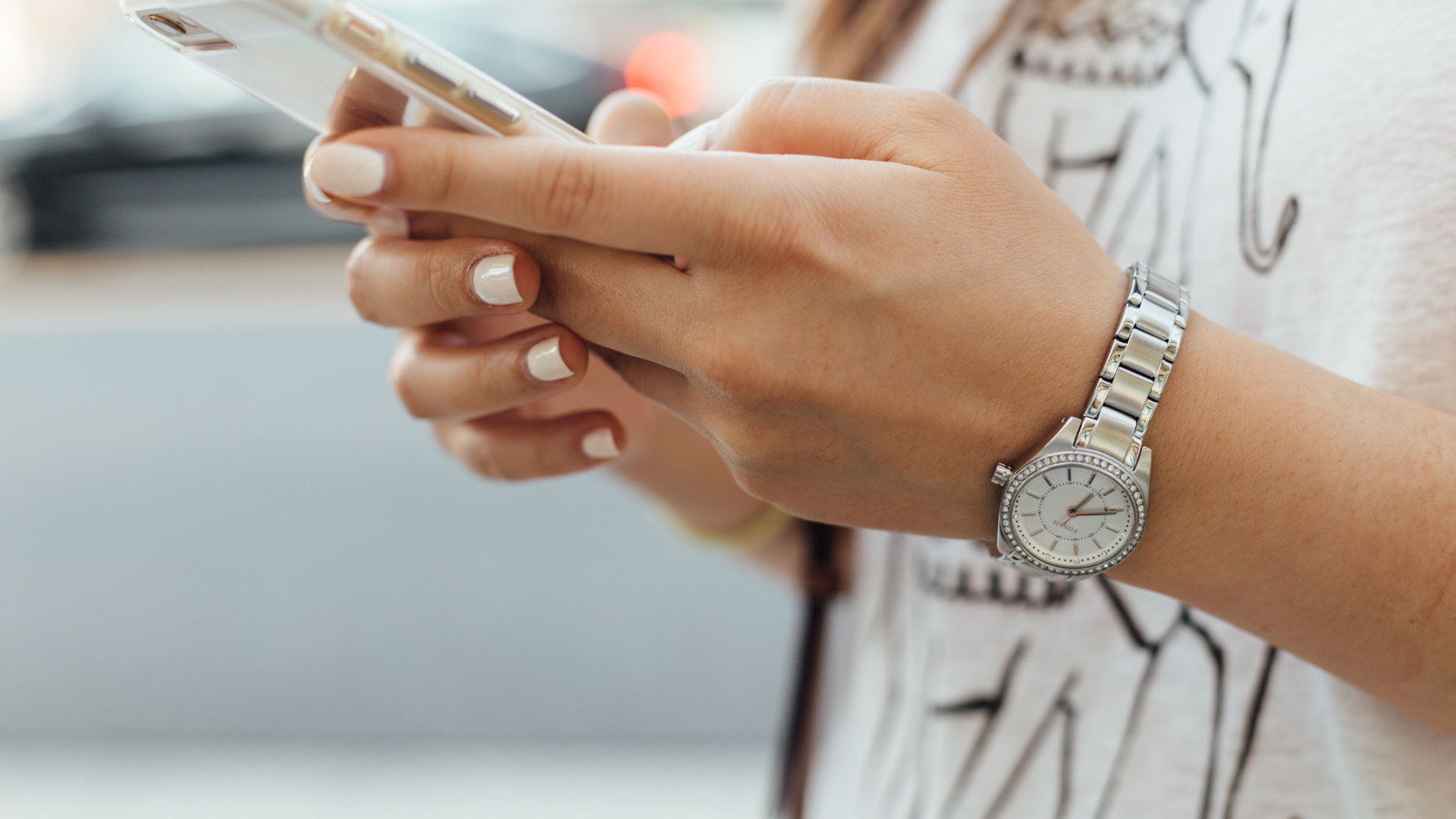 Premier smartphone : pourquoi commencer avec un modèle reconditionné ?